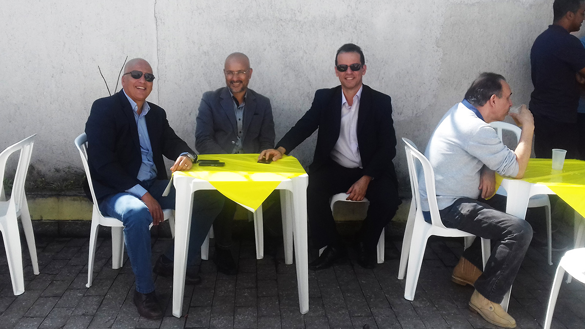 Rogério de Almeida (do conselho fiscal), Nilto Mendes da Silva (vice-presidente) e Kelmann Oliveira Freitas (diretor jurídico)